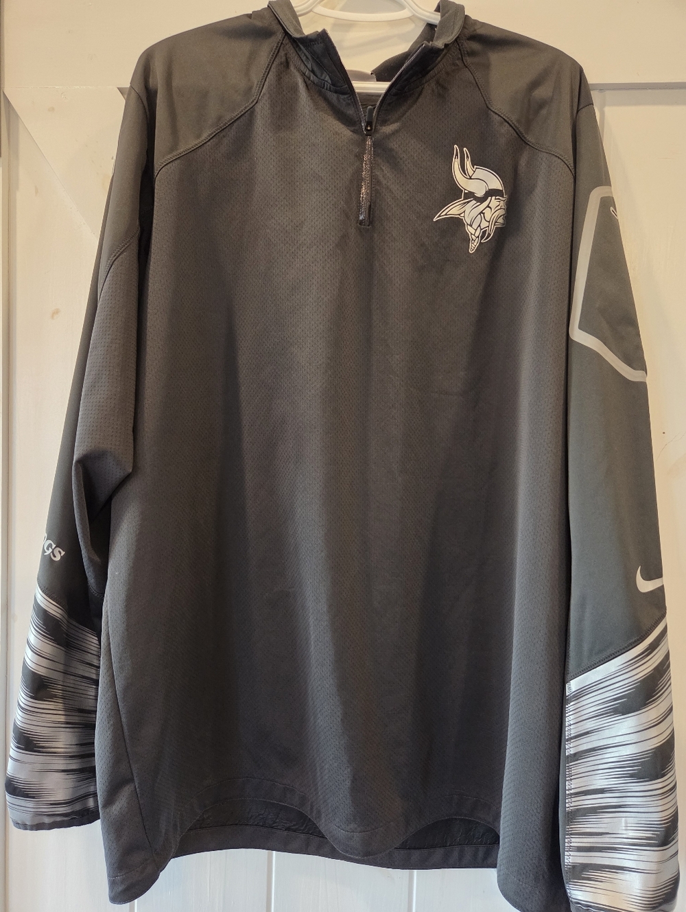 Minnesota Vikings Nike Platinum Jacket Men's XL